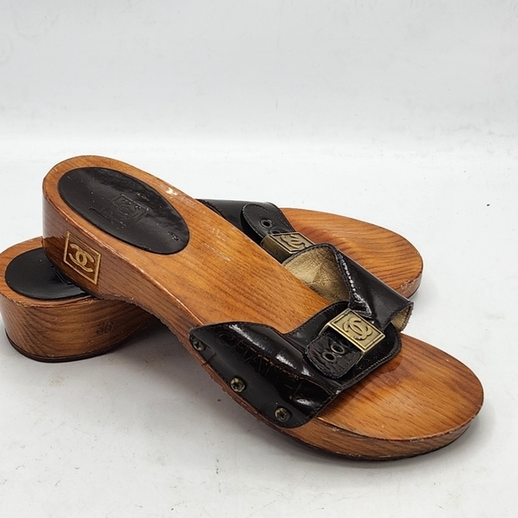 CHANEL Black Leather and Brown Wooden Mules - Picture 1 of 15